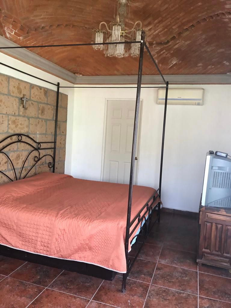 CASA PEDREGAL
